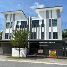 Semi-D house for Sale