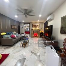 Fully renovated 2sty Endlot terrace