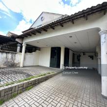 Terrace house for Sale