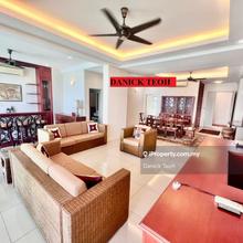 10 Island Resort 2500sf Condominium Seaview Located in Batu Ferringhi