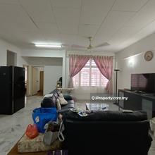 Well keep Fully Furnished High floor unit 
