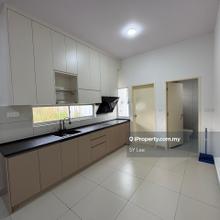 Palma Sand @ Bandar Gamuda Cove, Area Specialist For Rent Corner Unit 