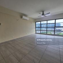 1351sf, 3 Bedroom 2 Bathroom, Bare Unit, Ideal For Own Renovation