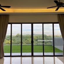 Corner Unit with Garden Terrace