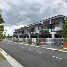 Basic unit 2 storey superlink terraced house for rent