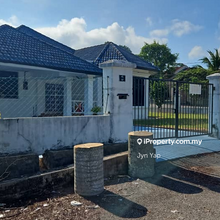 Bangalow Single Storey For Rent @ Batu Hitam 