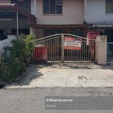 High Demand Affordable House ina Popular and Vibrant Neighbourhood