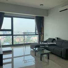 Well maintained unit. high floor. short walk to LRT & Mid Valley