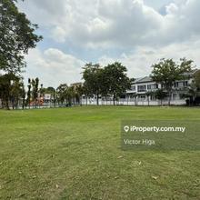 Facing Park- Superlink Home / Freehold / Temasya Suria, Glenmarie