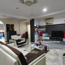 Freehold, Cheng, Renovated Corner Lot 2 storey terrace house