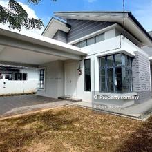 Freehold 1 Storey Bungalow in Satu Krubong