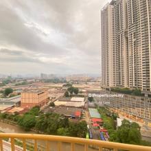 Great View with Middle Floor