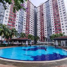 Vista Pinggiran Apartment Taman Pinggiran Putra Seri Kembangan