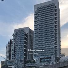 Standard Unit with 50 Car Parks / Md Status / Green Building / Strata