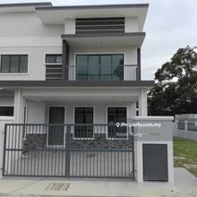 Terrace house for Sale