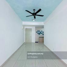 Cheapest unit available! Contact for viewing!