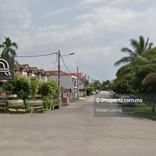 New Roof l Newly Painted l Fully Extended l Endlot 2sty House (20x70)