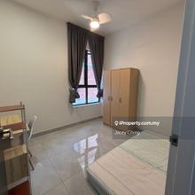 Single Bedroom to Let