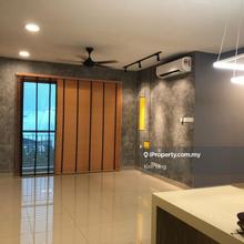 ID renovated Parkhill unit for Sale