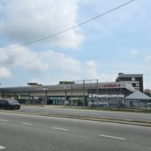 Commercial Land for Rent, Ideal for a Car Showroom in Temerloh