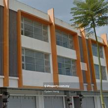 Iskandar Puteri 1/2