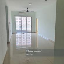 4 Bedroom 3 Bathroom 2 Car Park Renovated