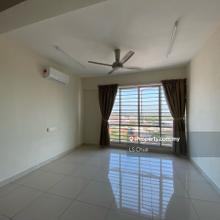 Partial Furnished, 2 Car Parks