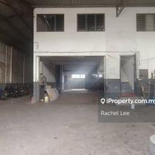 1.5 Storey Semi-D Factory at Bandar Baru Sungai Buloh For Sale