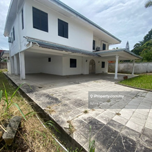 Bungalow for rent at Taman Likas Jaya