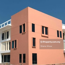 1600 amp Corner Detached Showroom Warehouse Olak Lempit Banting Sepang