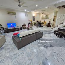 Super Good Condition 2-Sty Superlink 24x75sft House, Gated & guarded 