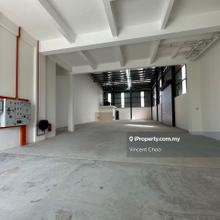 3 Storey Semi-D Factory at Nouvelle Kota Puteri, Batu Arang for Sale!!