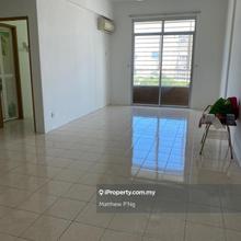 Krystal Suria - Fully Renovated - 700sf - 1 Car Park - Bukit Jambul