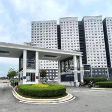 Under Bank Value! Renovated & Well Kept unit For Sales! Call me now!