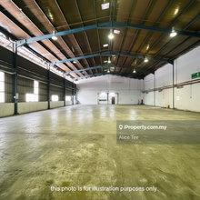 1.5 Storey Detached Factory with An Annexed 2 Storey Office For Rent