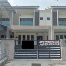 Freehold 2 Storey Beautiful House (20x78) Taman Bunga Raya Sitiawan
