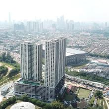 Super well kept unit, high roi due to its prime location, freehold 