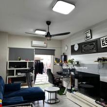 Good Condition Mandy Villa Apartment at Segambut to Sales
