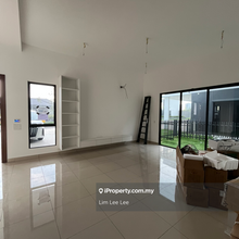 Amber Eco Ardence , Setia Alam