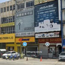 Sentul ground floor shop for rent 