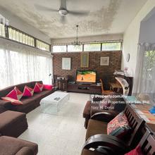 Semi-D house for Sale
