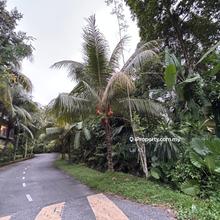 Short walk to Gasing Hills