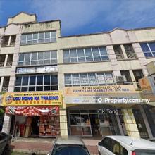 4 Storey Shop for Rent (with lift)