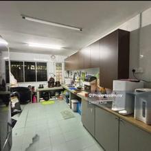 Fully extended, near shops, banks, schools and ioi mall