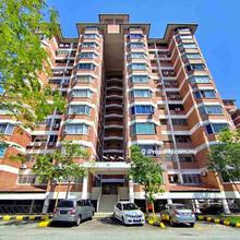 Freehold Green Acre Park Condominium - Kajang, Selangor