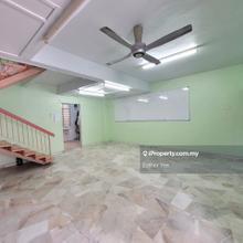Facing Open 2 Stry Terrace @ Pandan Perdana