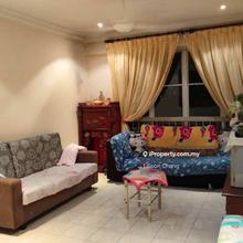 Corner quiet unit penthouse floor jalan klang lama prime location 