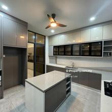 Monterey estilo partly furnished for rent 