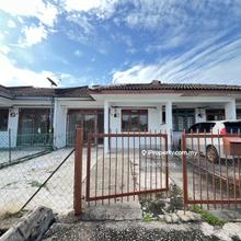 Good condition Single Storey House Bukit Beruntung Rawang 20x65