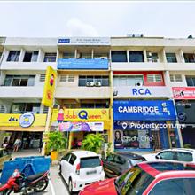Damansara Jaya Shop for Sale